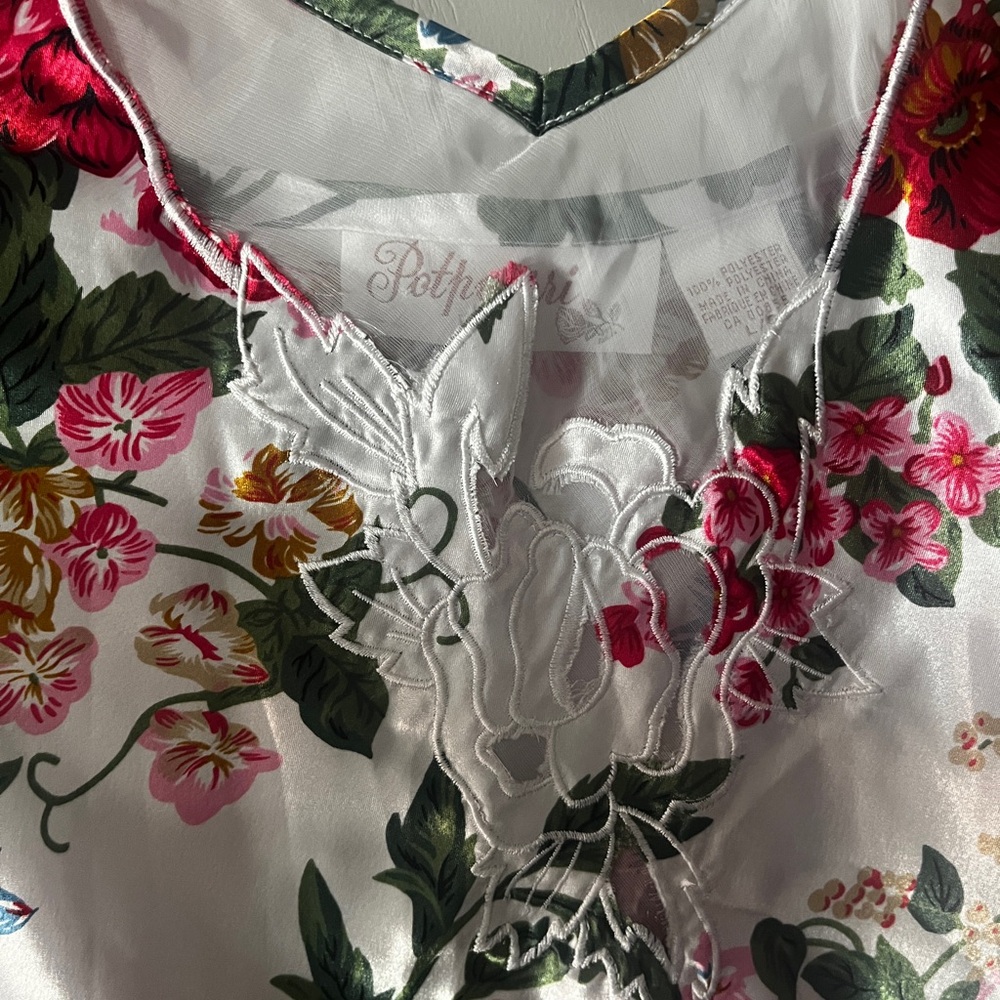 FLOWERY SLIP DRESS - Picture 2 of 11